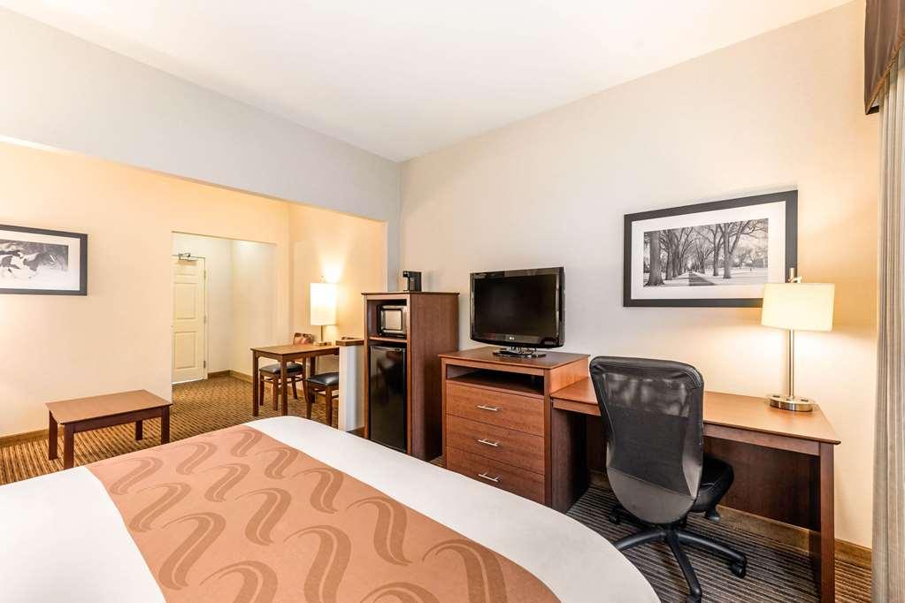 Quality Inn & Suites University Fort Collins Værelse billede
